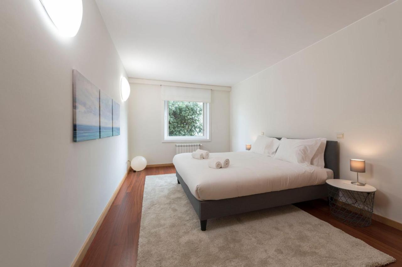 Lovelystay - Oporto Beach Apartment With 2 Free Parking Spots Matosinhos  Esterno foto